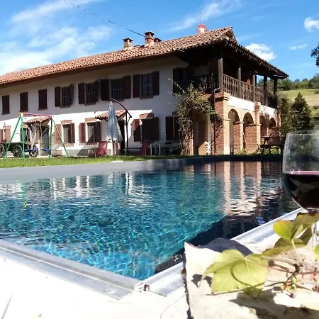 Casa Delle Foglie Sussurranti Holiday home *