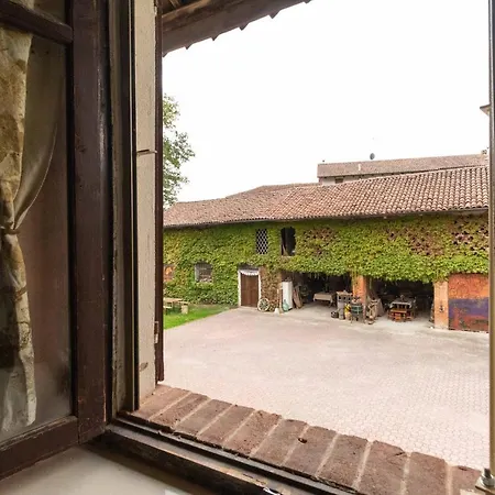 Holiday home Casa Delle Foglie Sussurranti