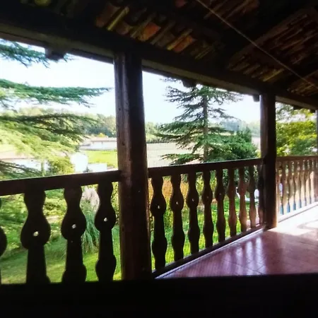 Casa Delle Foglie Sussurranti *