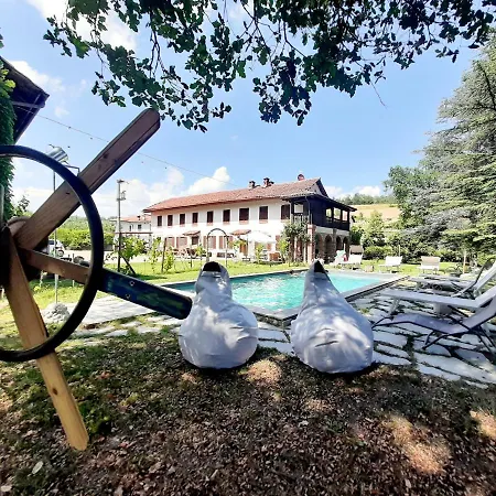 Casa Delle Foglie Sussurranti Holiday home *